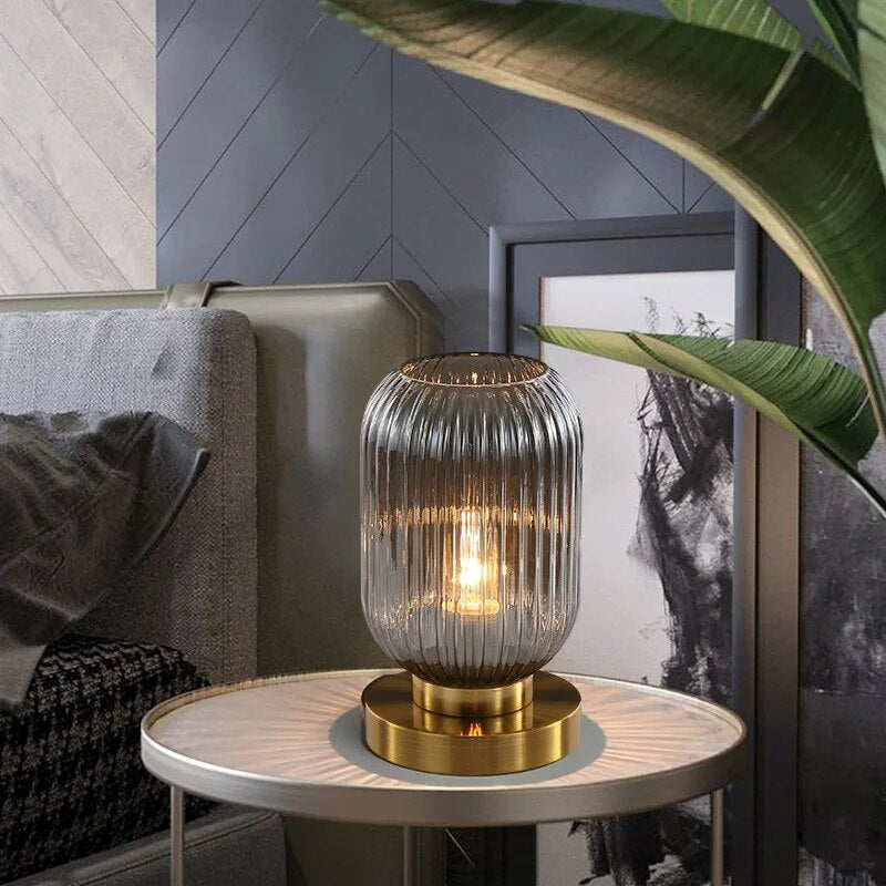 CrystalGlow Designer Tischlampe – Moderner Kristall-Look Weiß Wohnzimmer