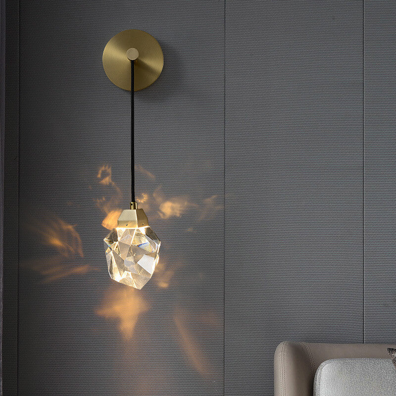 CrystalSpark Moderne LED-Wandleuchte mit Kristallen - Elegante Beleuchtung für den Wohnbereich