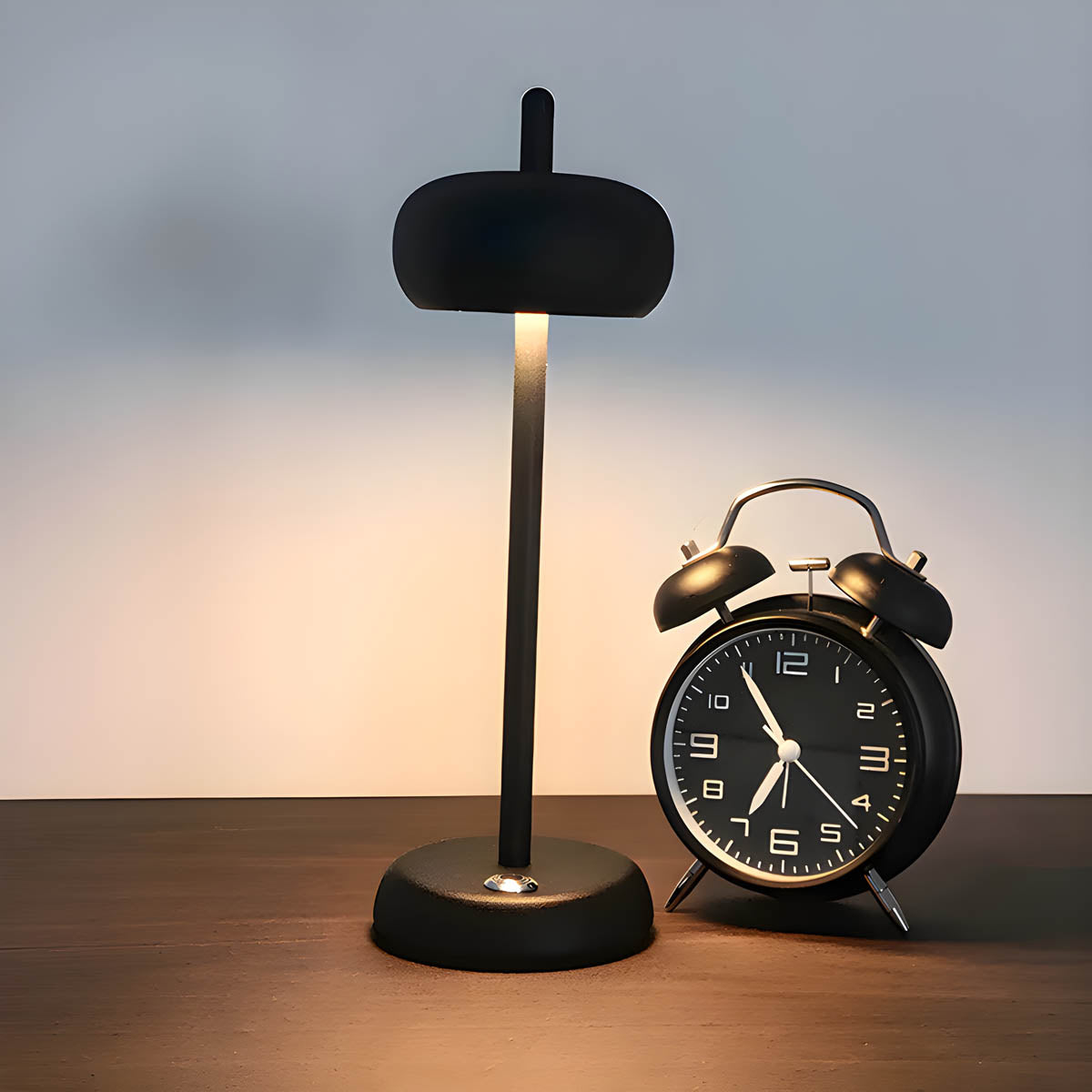 Rinova Minimalistische LED-Tischleuchte – Dimmbar Weiß für Wohnzimmer