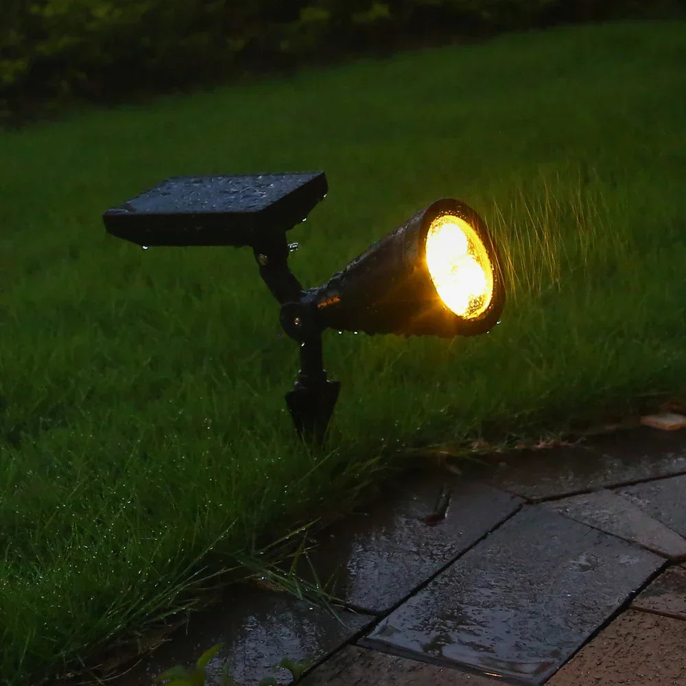 EcoShine - Energieeffiziente Solar-Gartenbeleuchtung