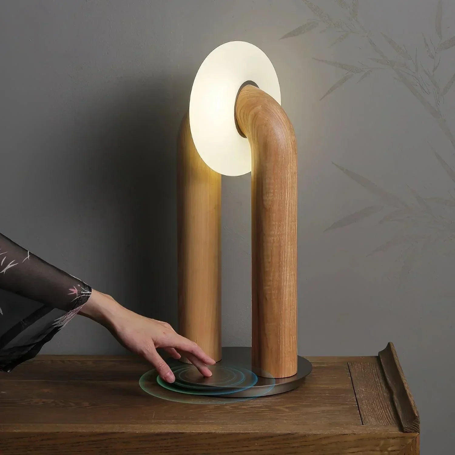 ArchGlow – Kabellose LED-Tischlampe modern dimmbar Weiß Wohnzimmer