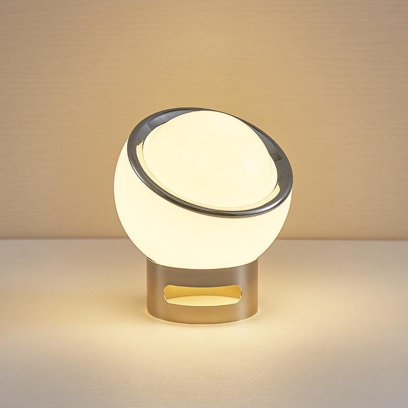 OpalLux Bauhaus Tischlampe – Französisches Design Opalglas Weiß Wohnzimmer