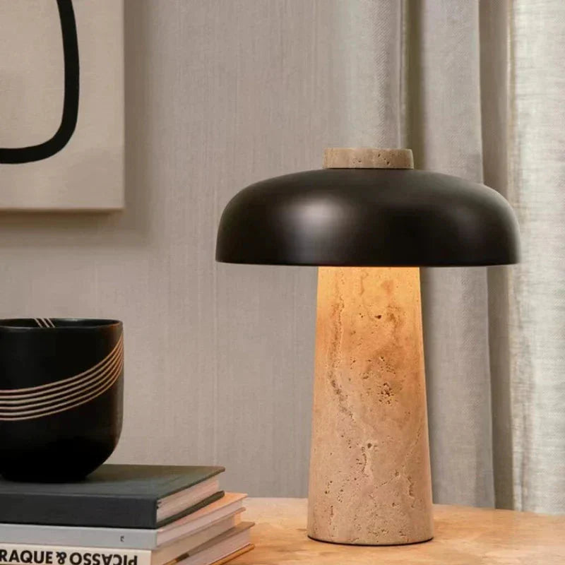 TravinoLux Tischlampe – Naturstein Travertin Warmlicht Wohnzimmer
