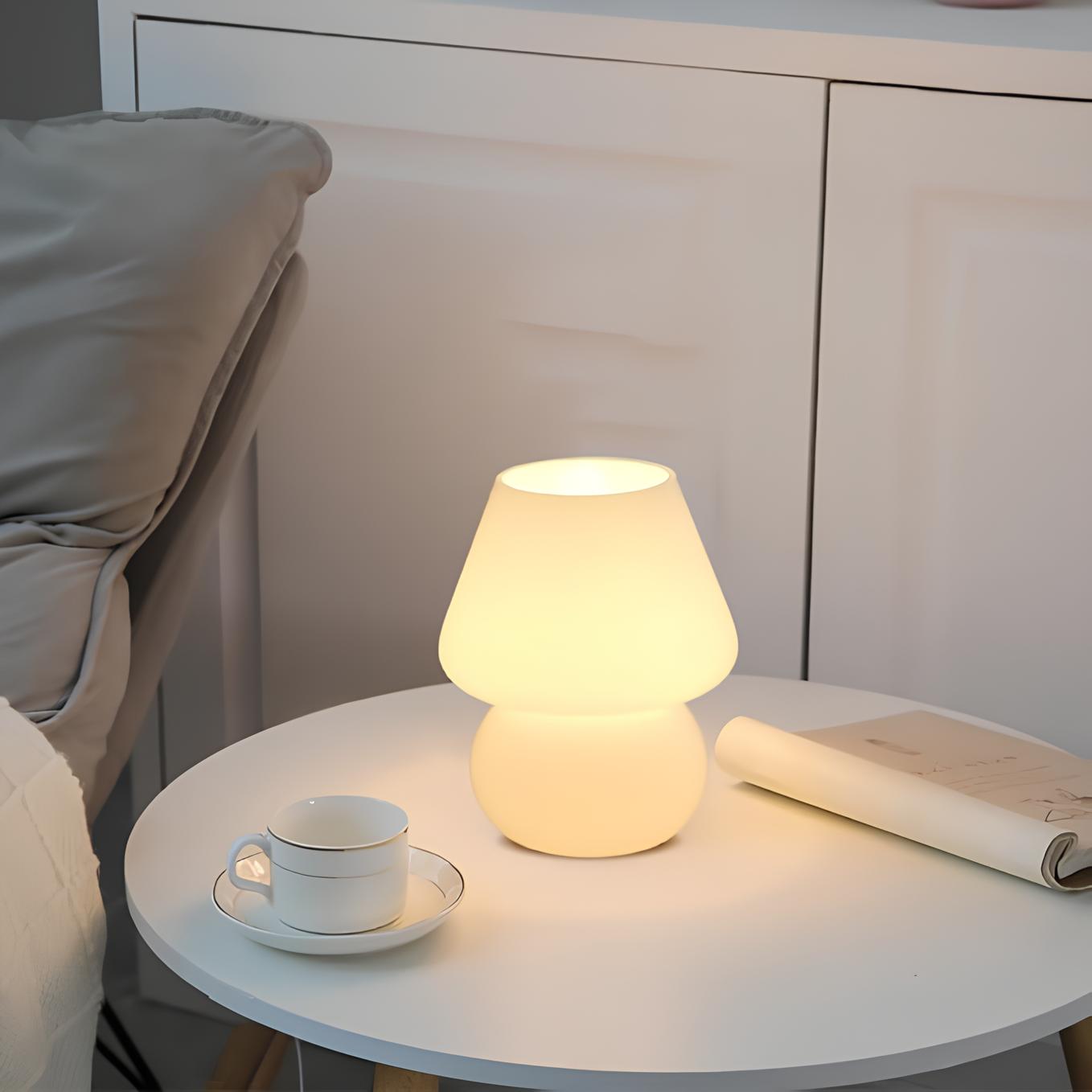 LumoGlas Vintage Glaslampe – handgefertigt amber für Wohnzimmer
