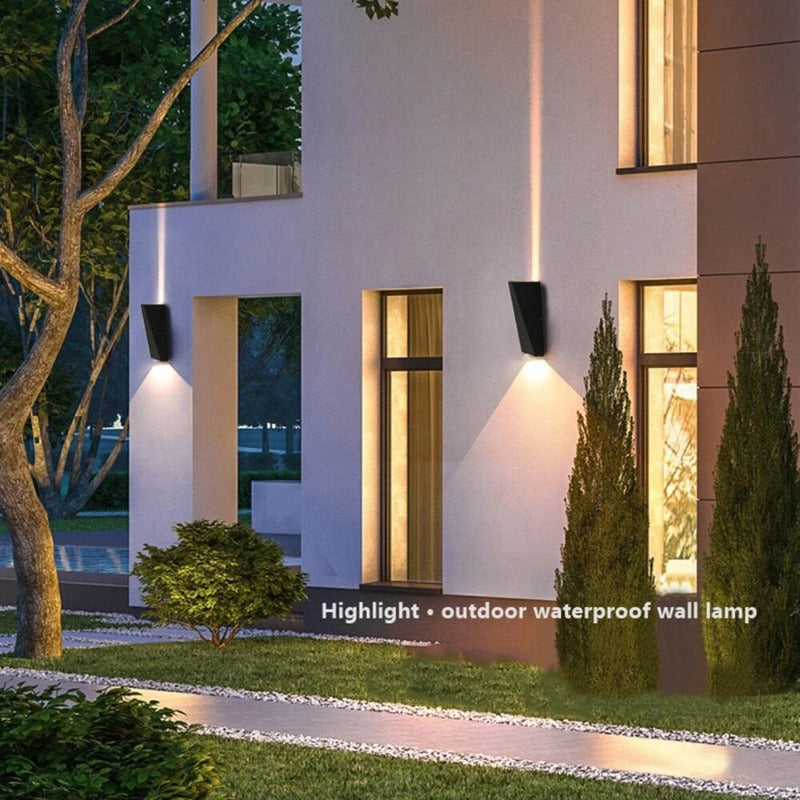 DuraLume – LED Außen-Wandleuchte mit klarem Licht & modernem Design