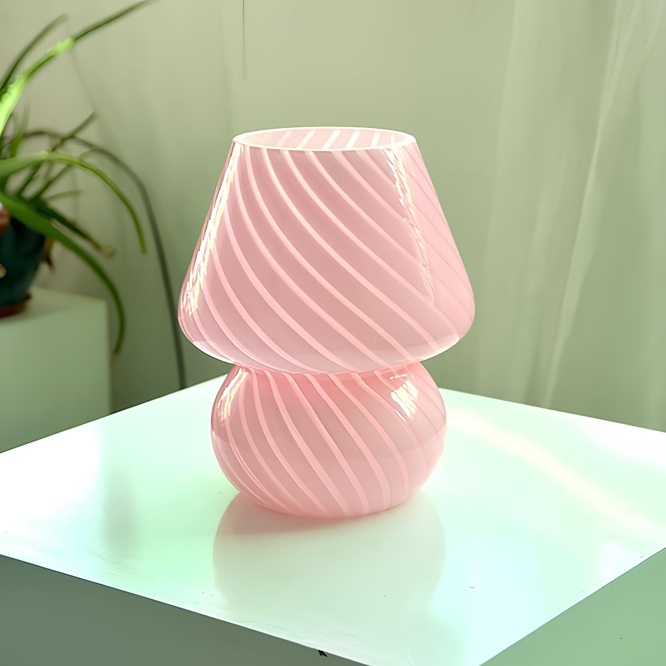LumoGlas Vintage Glaslampe – handgefertigt amber für Wohnzimmer