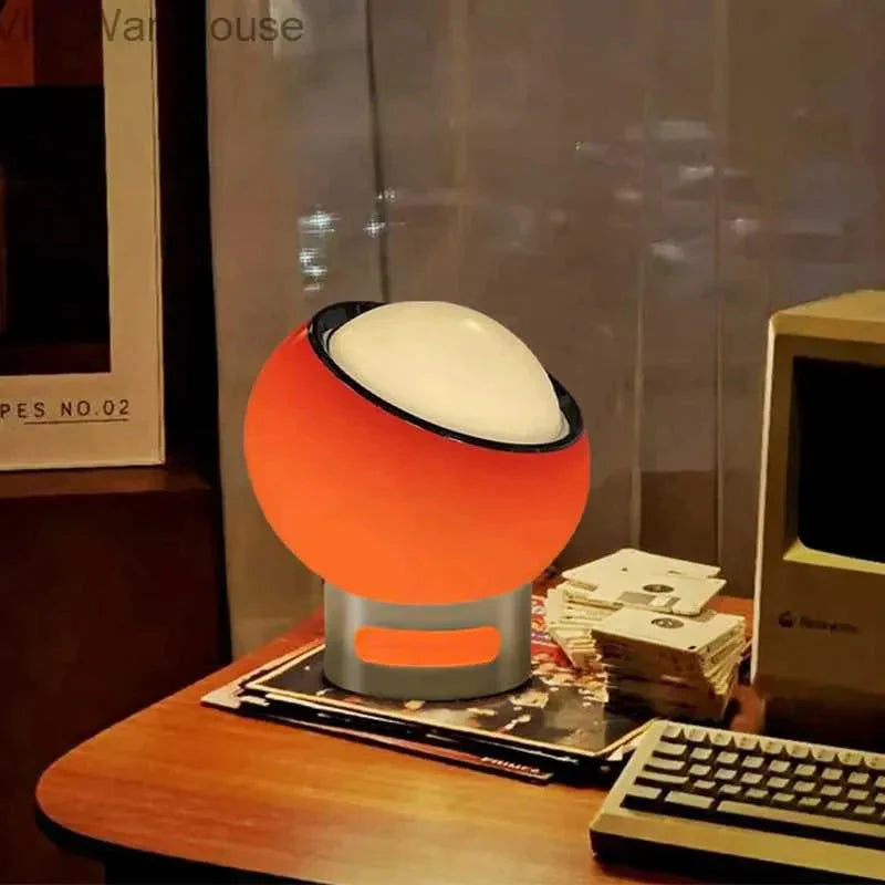 OpalLux Bauhaus Tischlampe – Französisches Design Opalglas Weiß Wohnzimmer