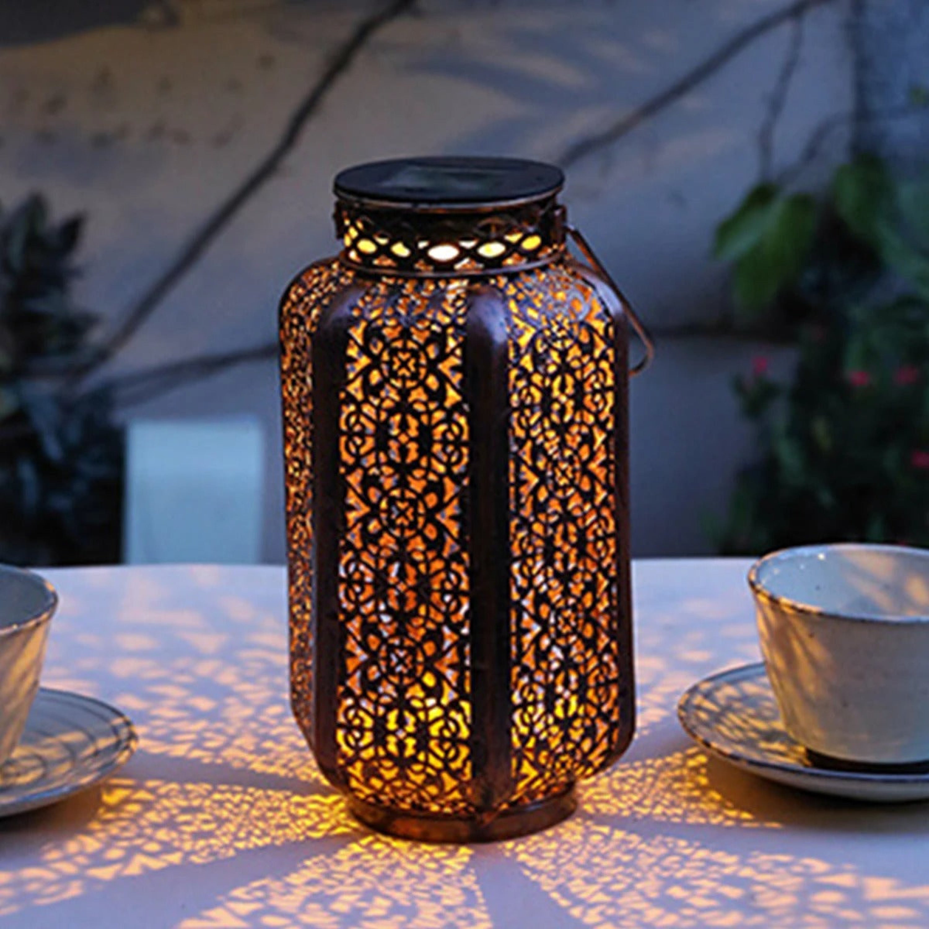 LunariGlow Solar Lampe – Modern, Kugelform, Warmlicht, Für Garten